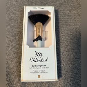 Too faced contouring brush brand new